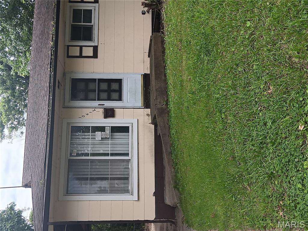 Pending fixer at 10612 Spring Garden Drive