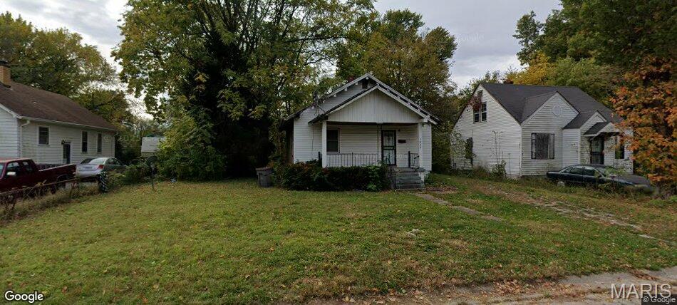 Fixer upper at 1335 39th Street