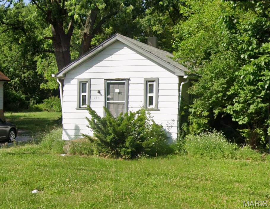 Fixer upper at 731 Mildred Avenue