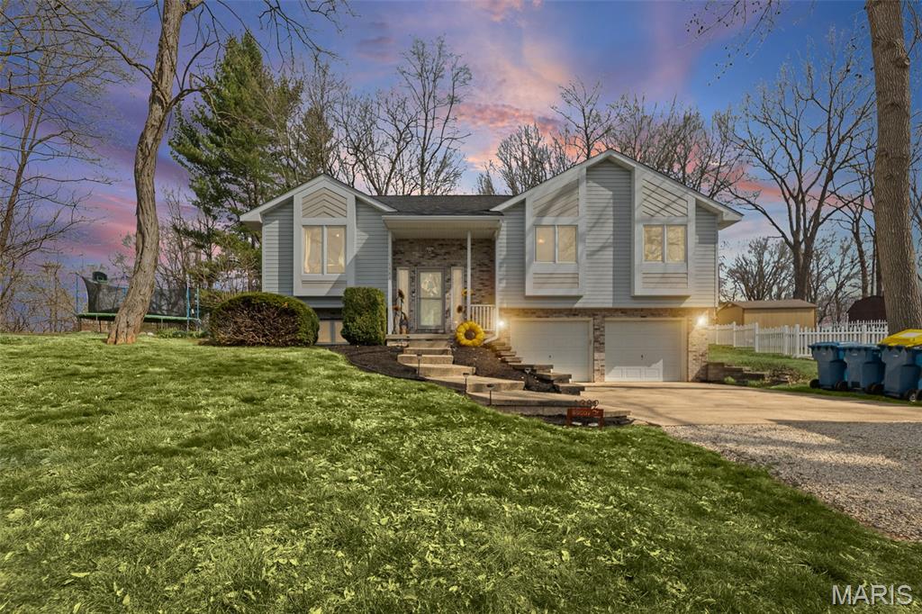 Sold fixer at 1382 Biscay Drive