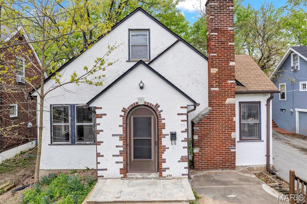 Sold fixer at 439 Laclede Station Road