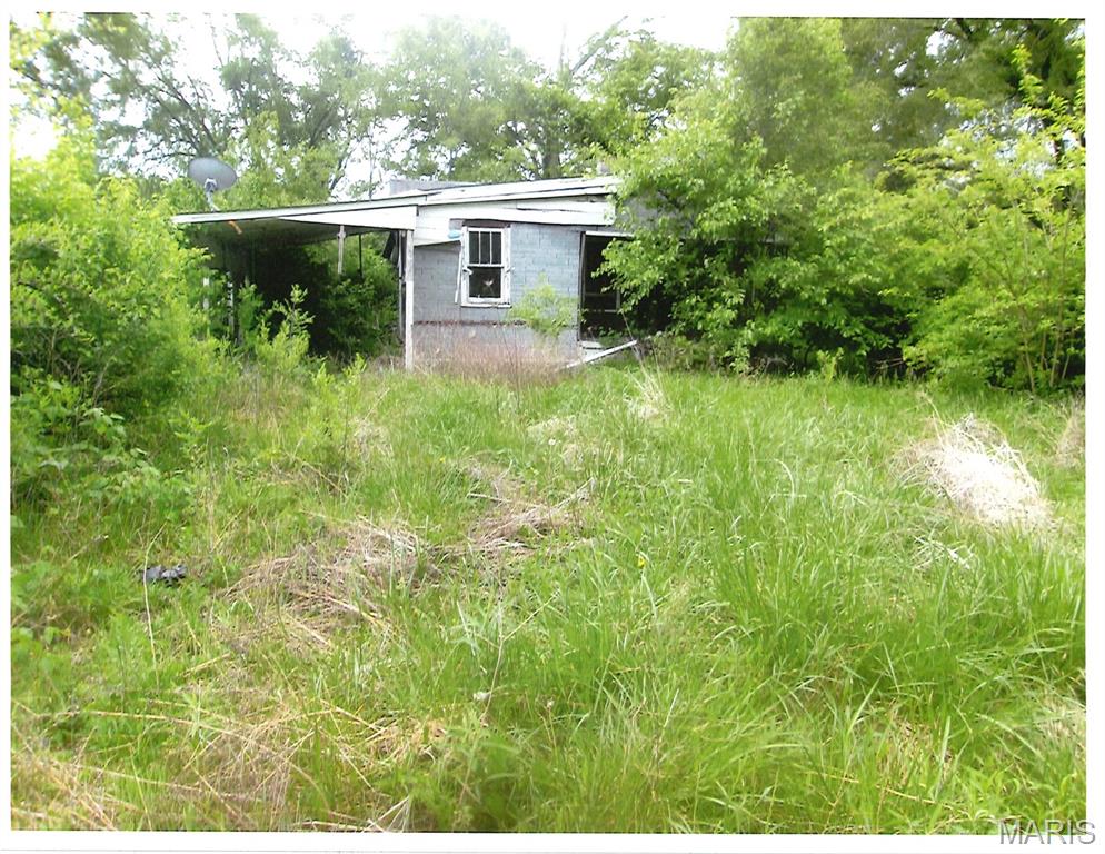 Fixer upper at 5712 Portland Place