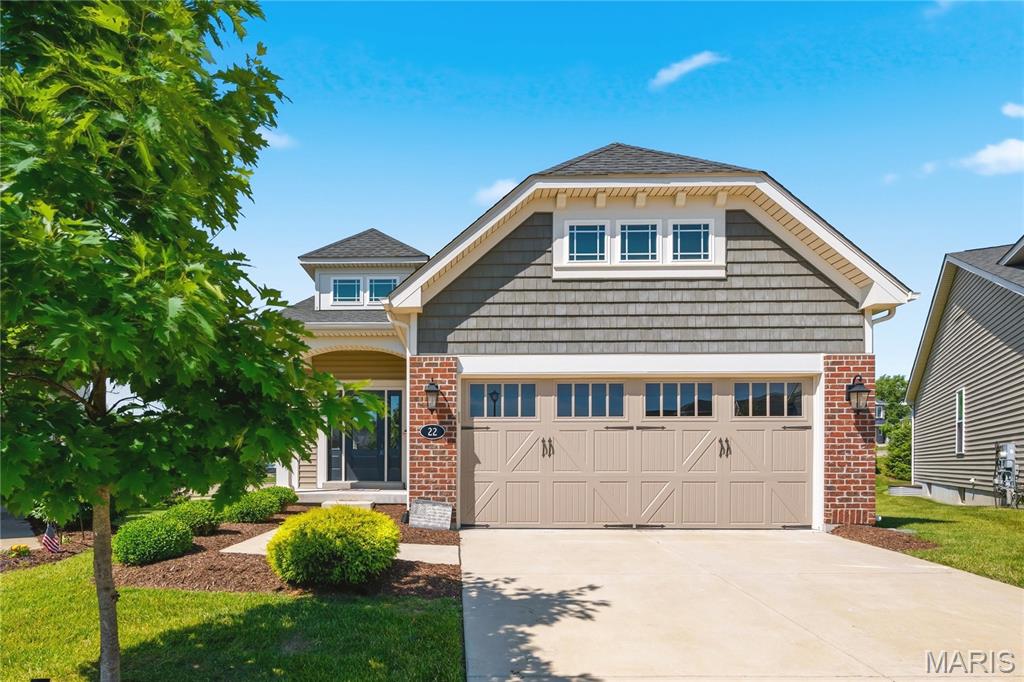 Pending villa at 22 Ivyleigh Court