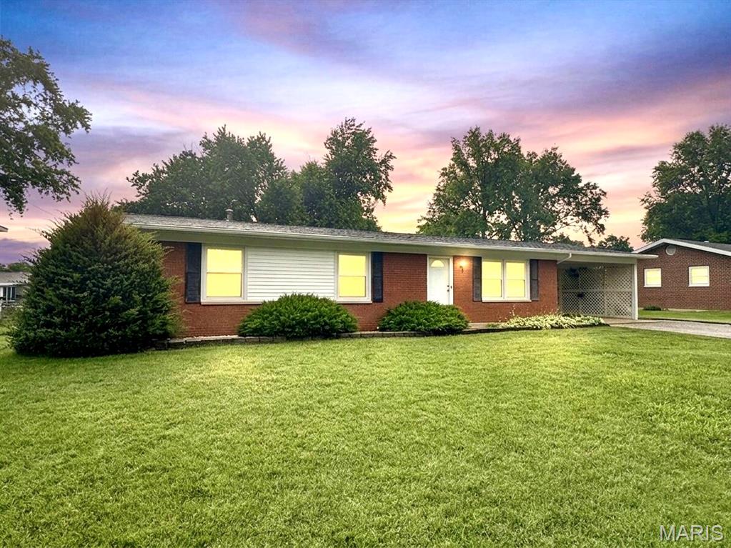 Sold fixer at 429 Sunset Drive