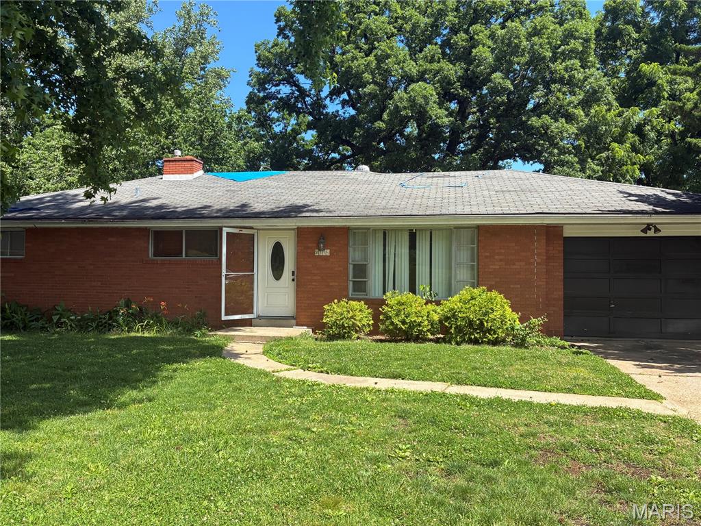 Pending fixer at 7119 Oreon Avenue