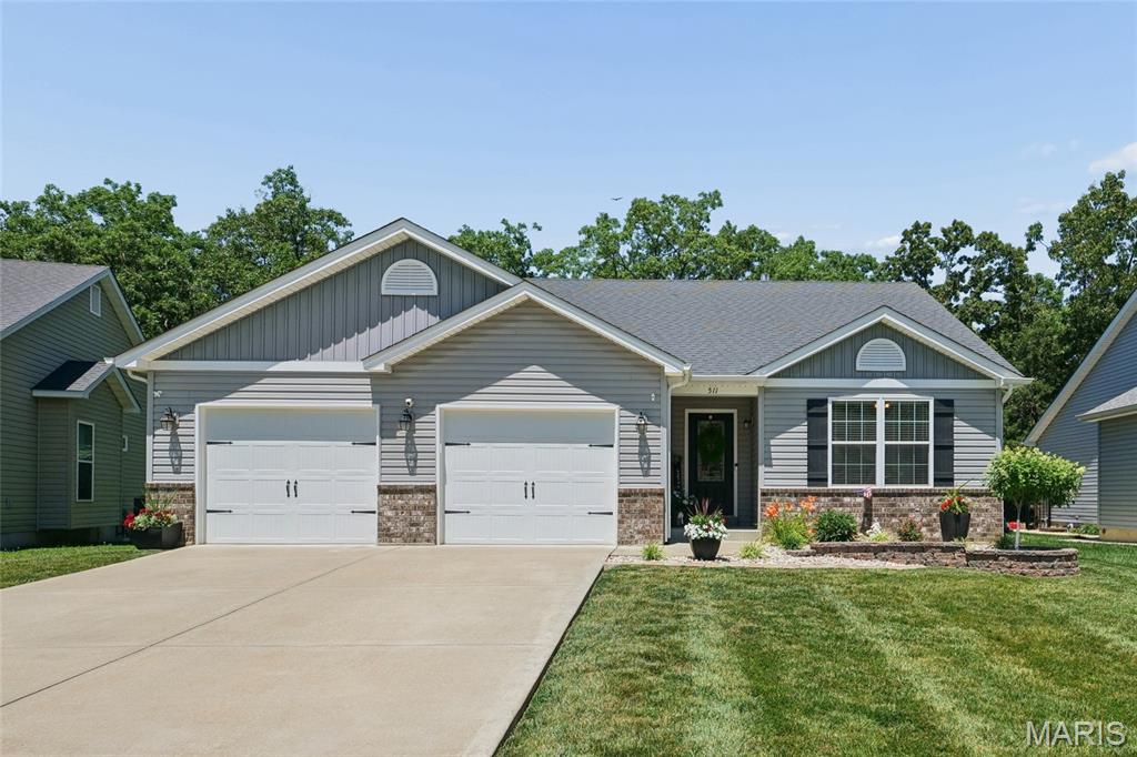 Sold fixer at 511 Indian Lake Drive