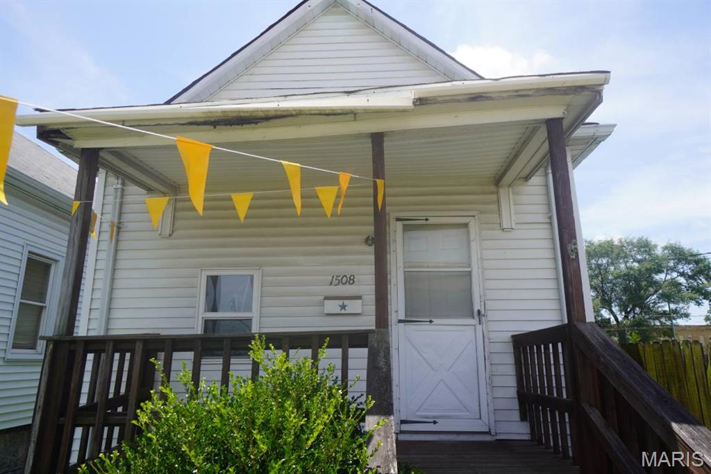 Pending fixer at 1508 6th Street