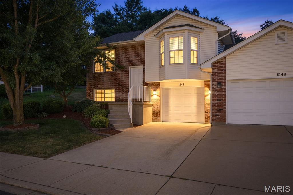 Pending villa at 1245 Denali Drive