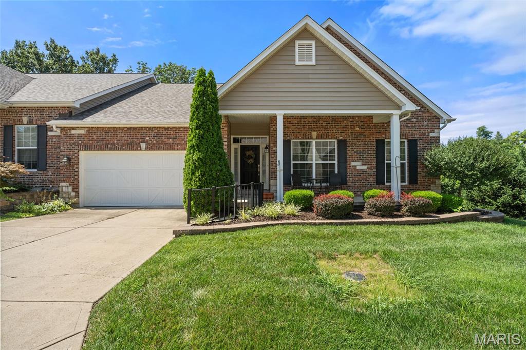 Villa for sale at 5230 Hollow Wood Court