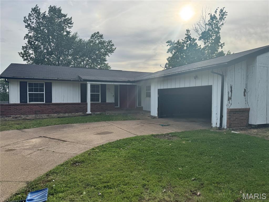 Sold fixer at 11749 Galba Drive