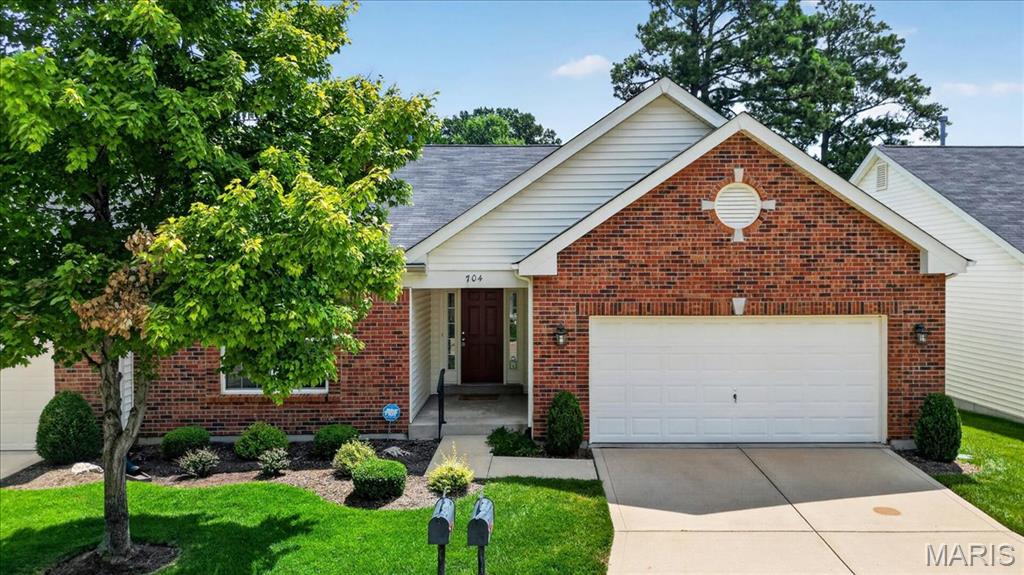 Villa for sale at 704 Villas Estates Drive