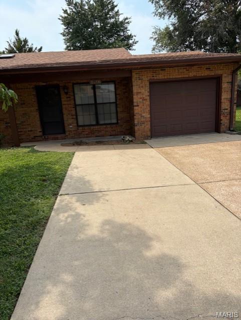 Villa for sale at 2416 College Drive