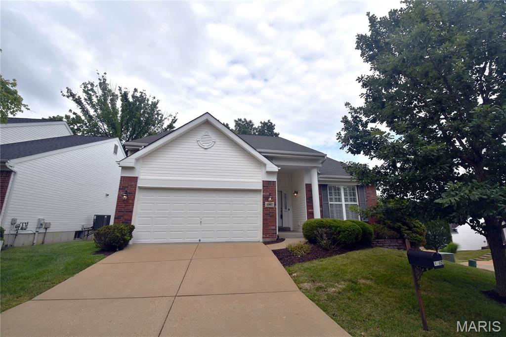 Villa for sale at 1002 Shire Lane